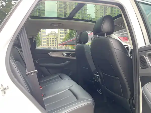 Roewe RX5 2021