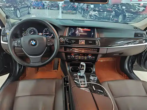 BMW 5 Series 2017