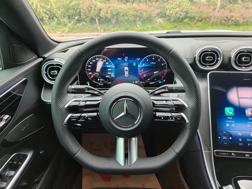 Mercedes-Benz C-Class 2023 — фото 13