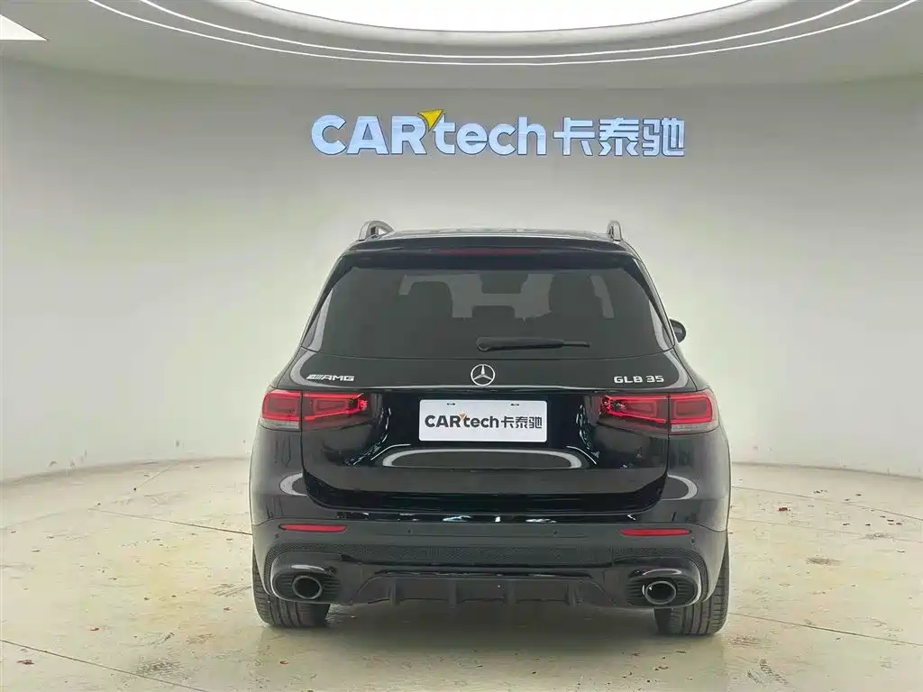 Mercedes-Benz GLB AMG 2023 — фото 5