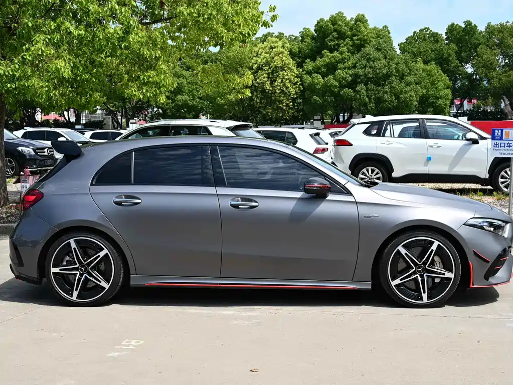 Mercedes-Benz A-Class AMG 2024 — фото 8