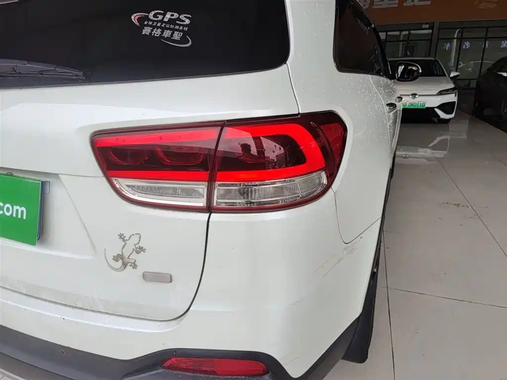 Kia Sorento 2015 — фото 24