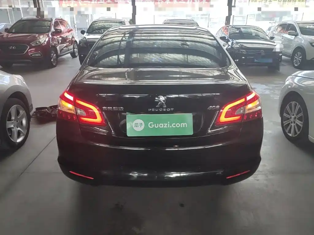 Peugeot 408 2016