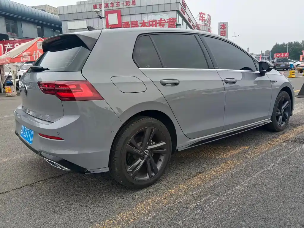 Volkswagen Golf 2023