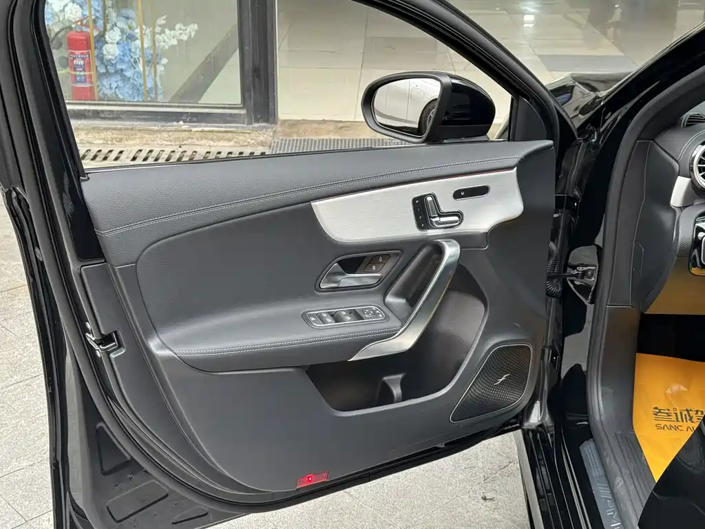 Mercedes-Benz A-Class AMG 2026 — фото 11