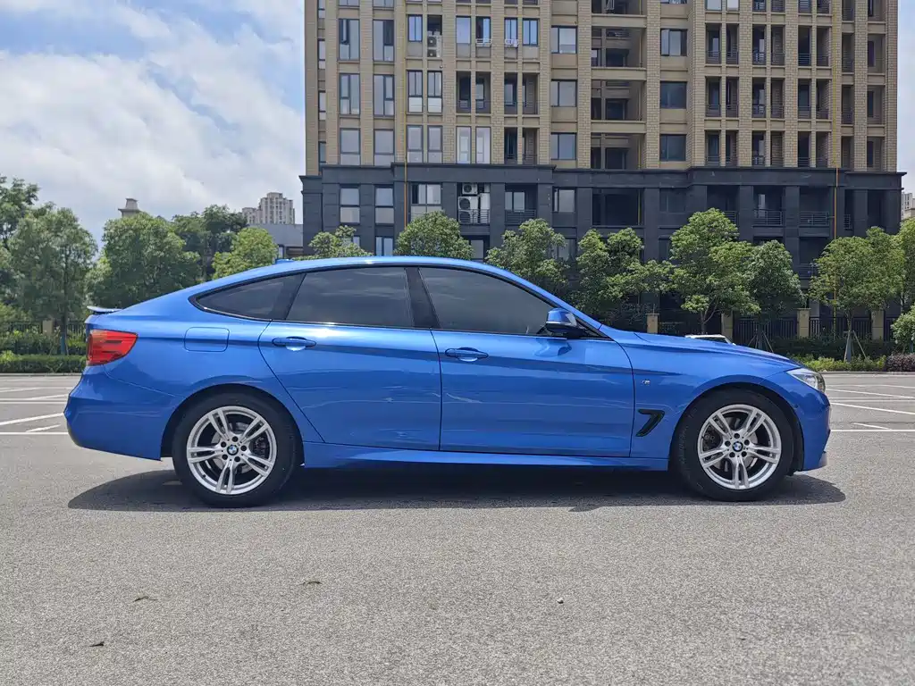 BMW 3 Series GT 2015