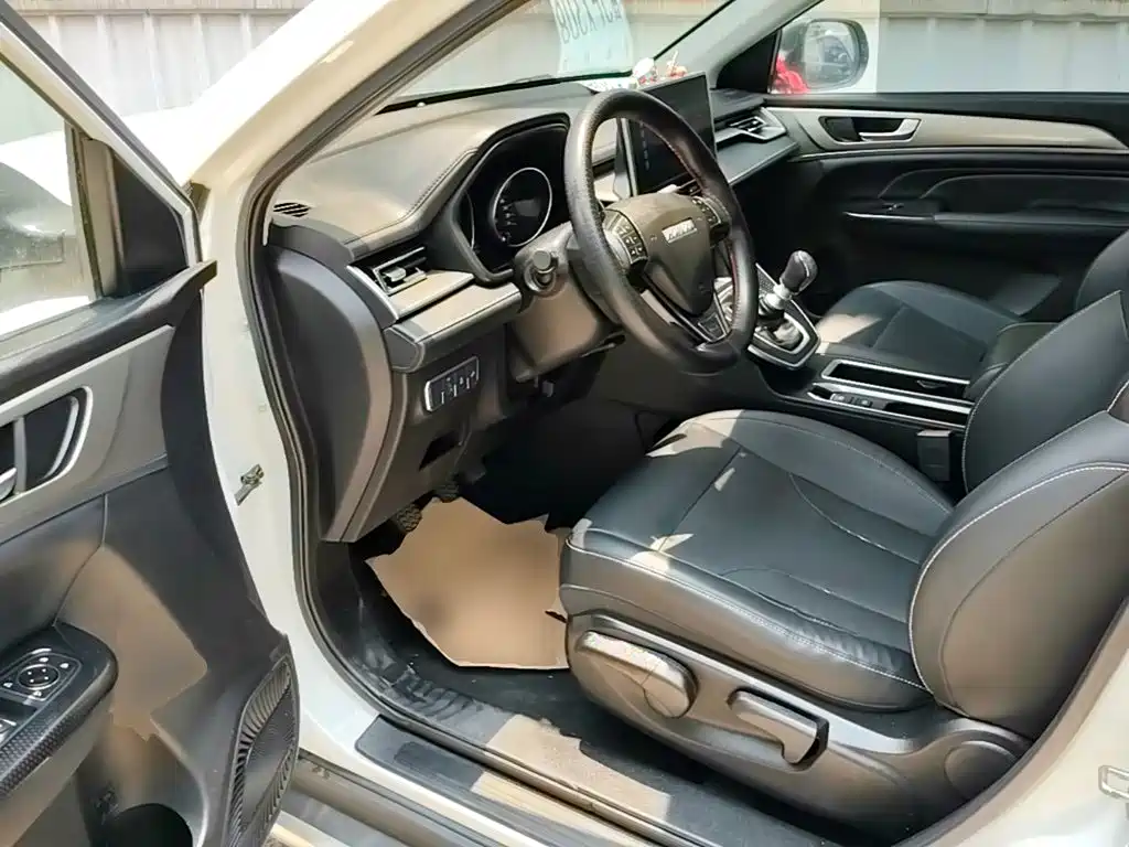 Haval M6 2021 — фото 16