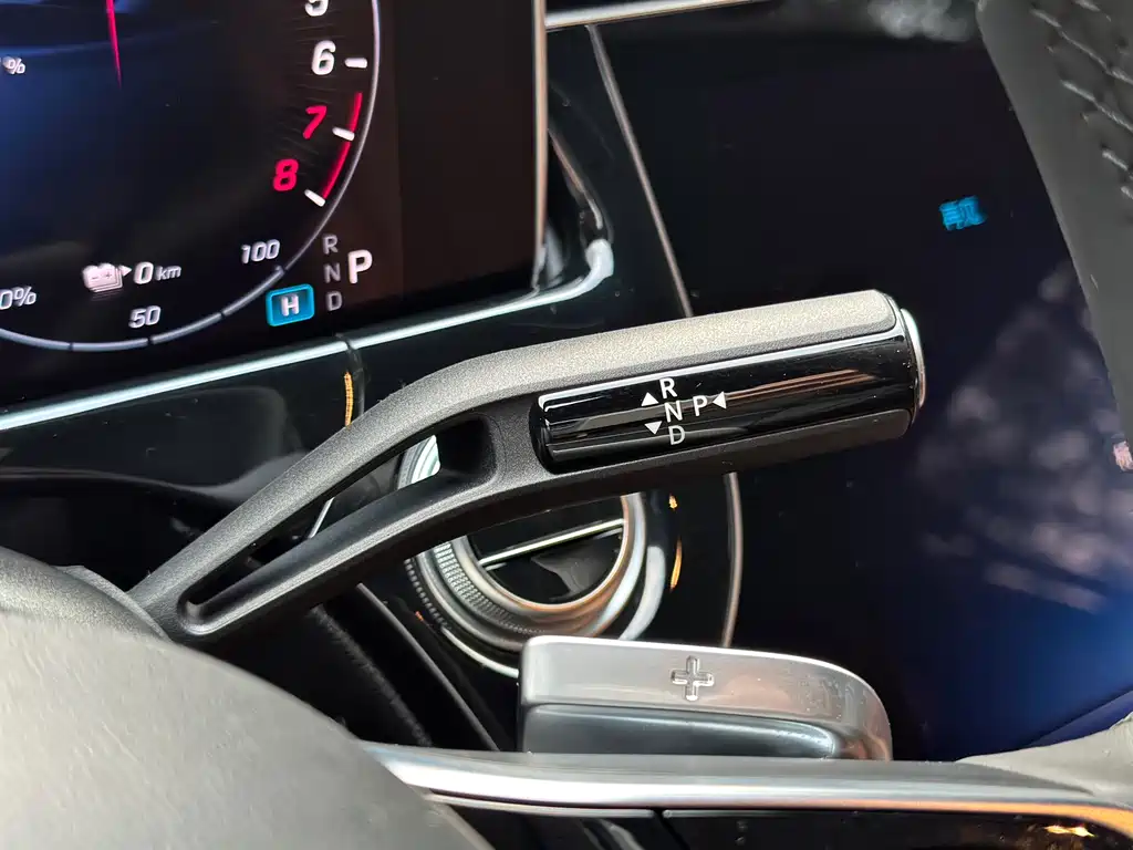 Mercedes-Benz E-Class New Energy 2025 — фото 15