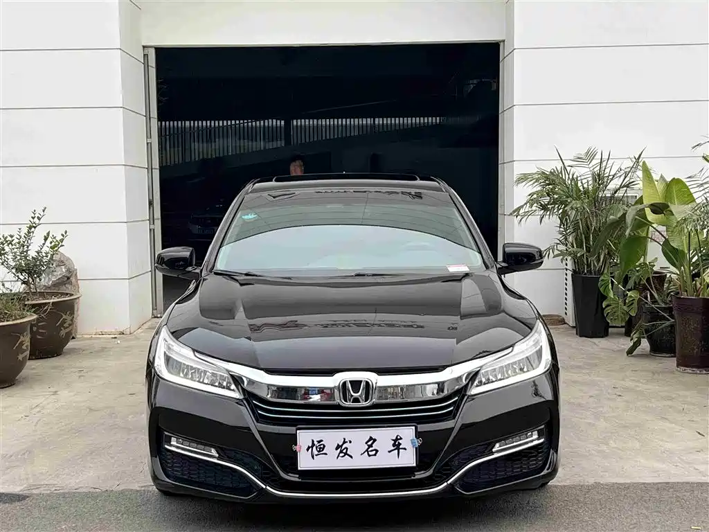 Honda Accord 2018 — фото 4