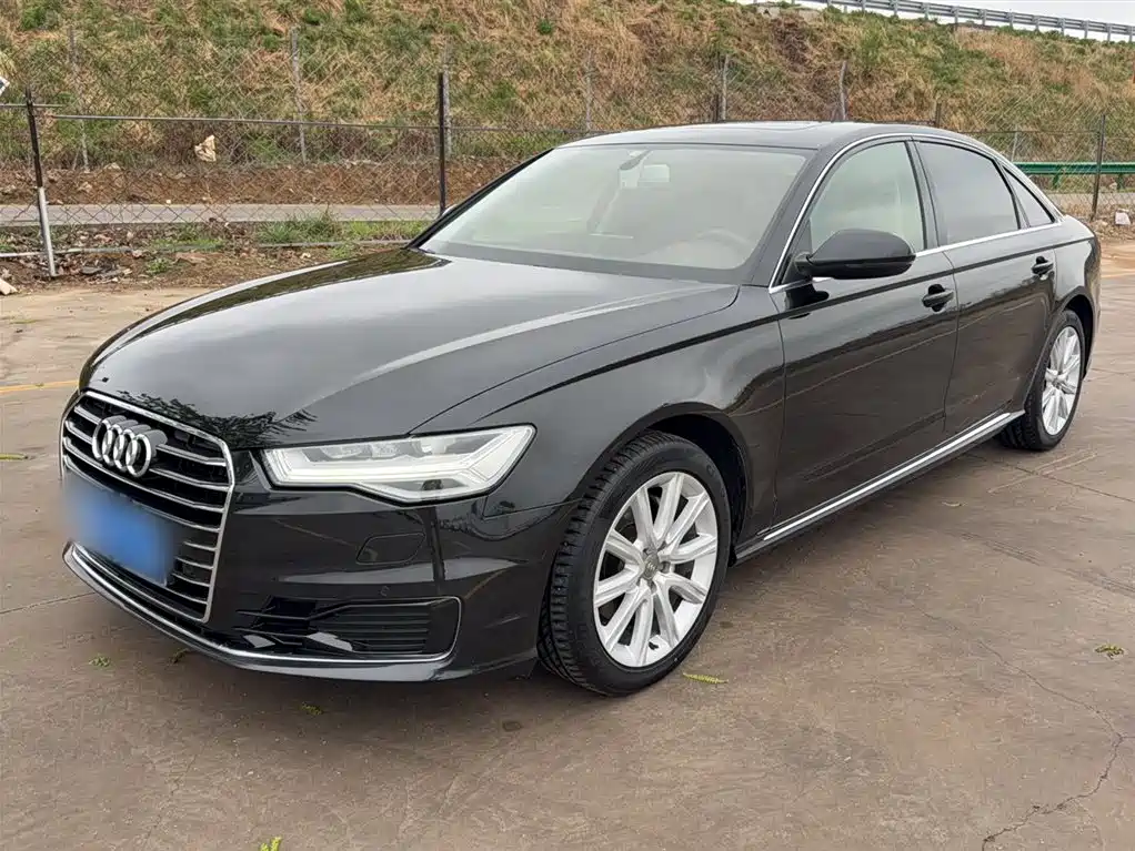 Audi A6L 2018 — фото 1