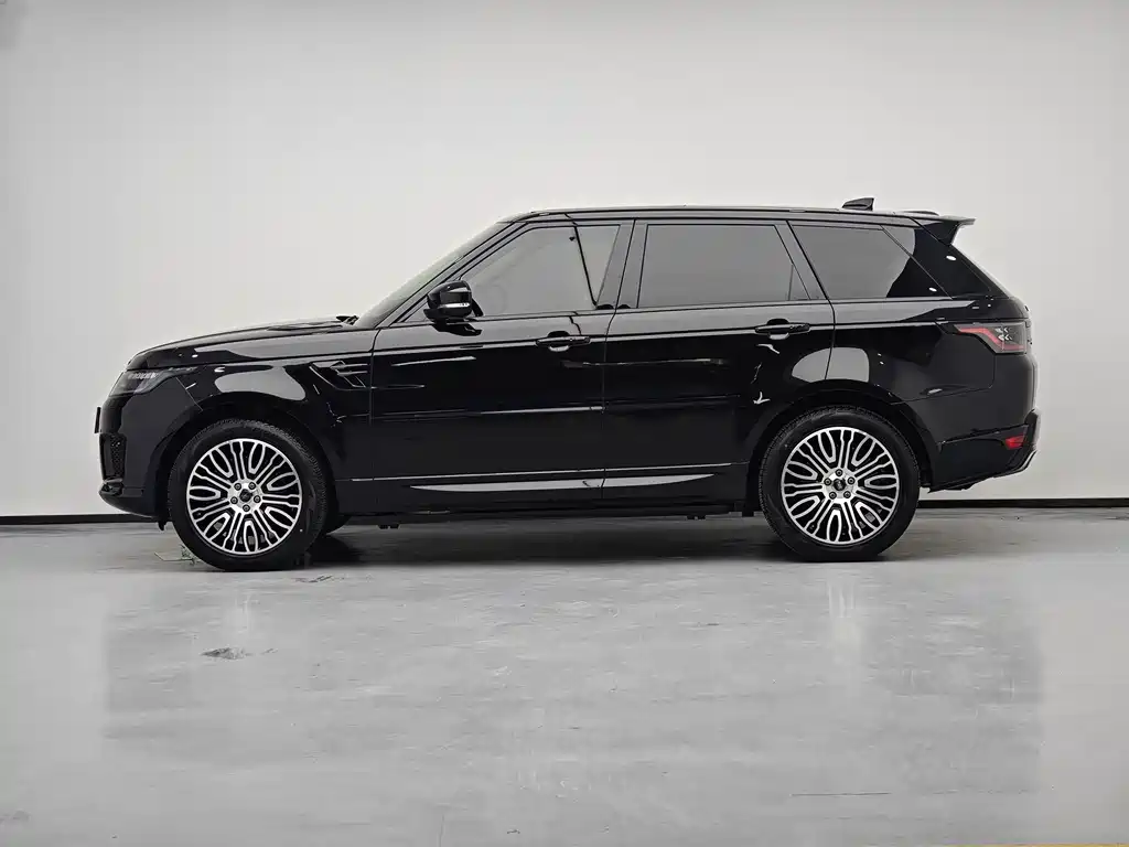 Land Rover Sport 2020 — фото 17