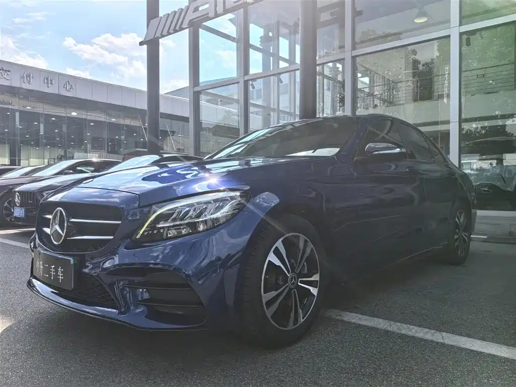 Mercedes-Benz C-Class 2019