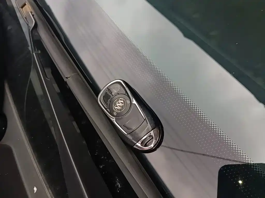 Buick Envision Plus 2015 — фото 9