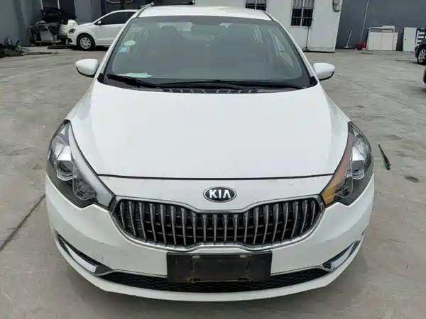Kia K3 2016