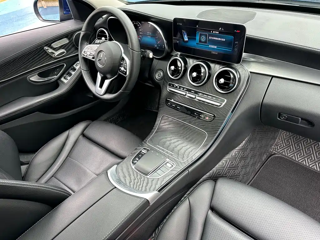 Mercedes-Benz C-Class 2019 — фото 8