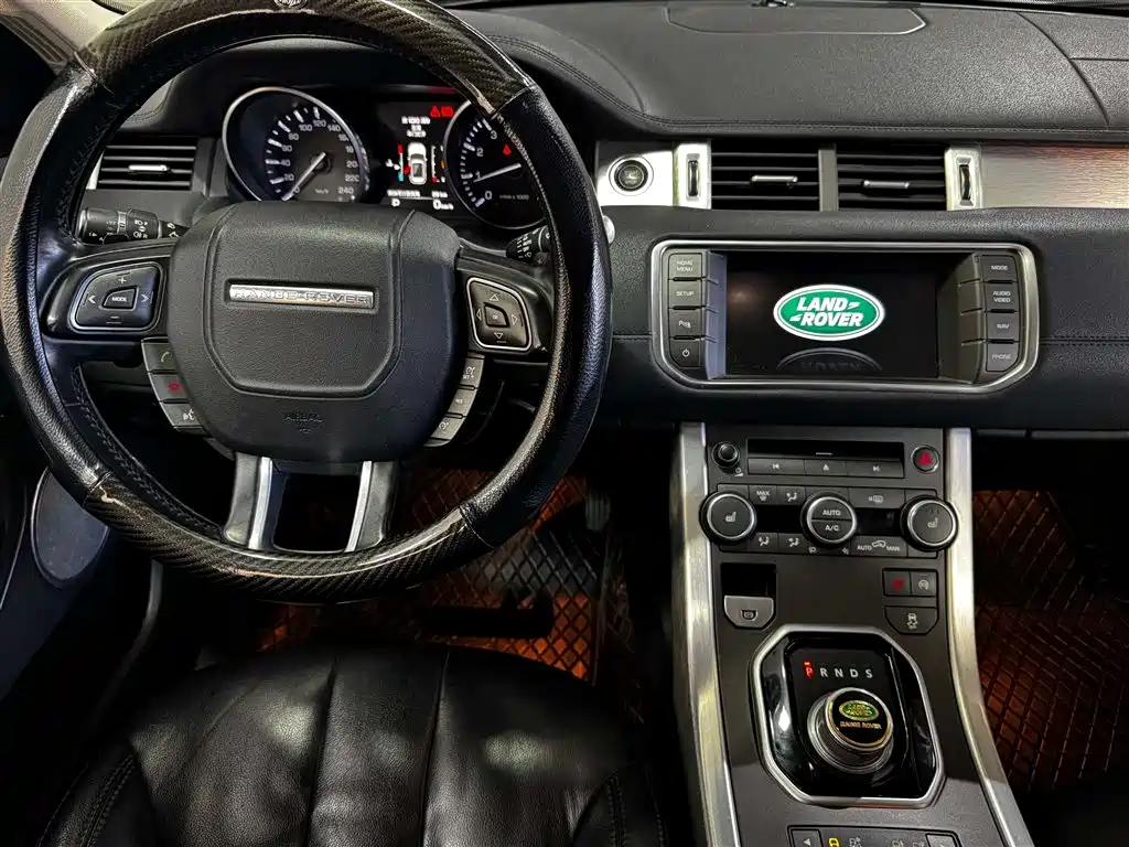 Land Rover Evoque 2015 — фото 19