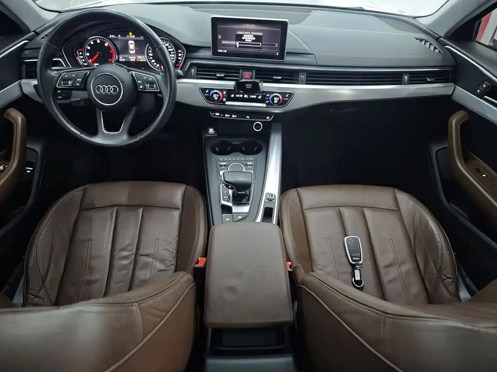 Audi A4L 2018 — фото 8