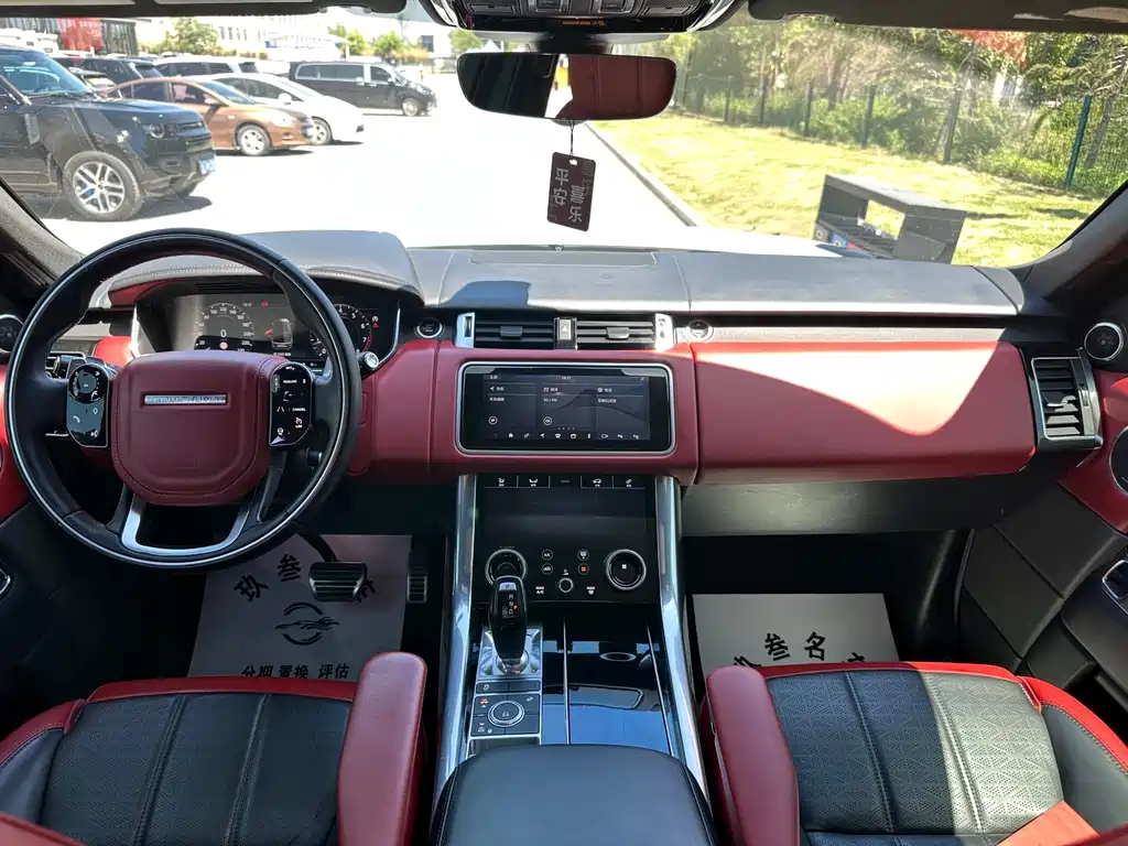 Land Rover Sport 2019 — фото 17