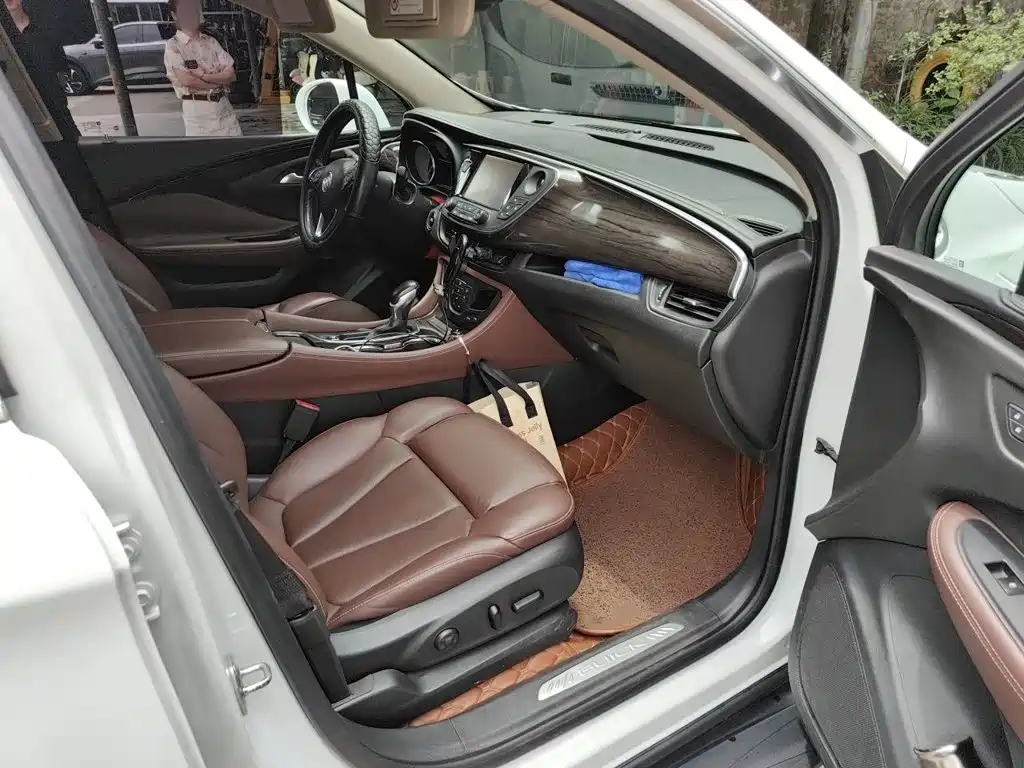 Buick Envision Plus 2018 — фото 20