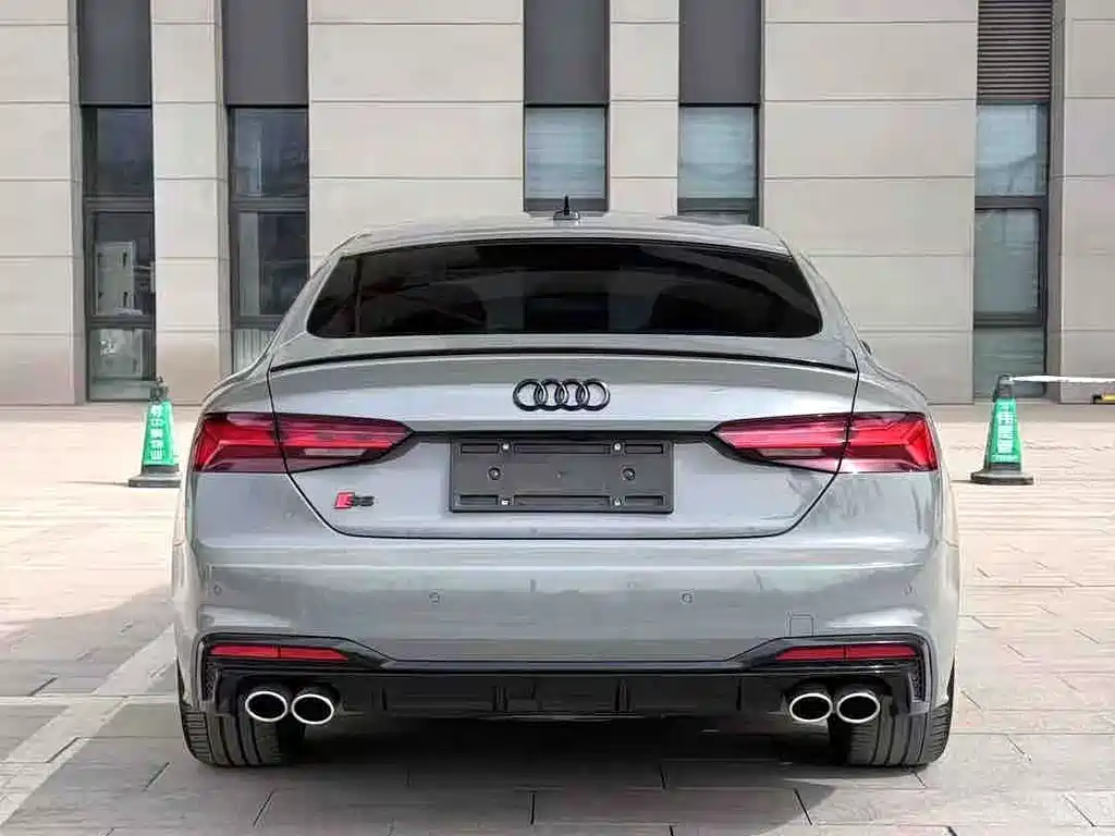 Audi A5 2022 — фото 5