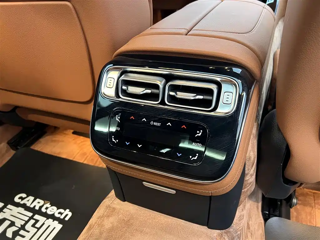 Mercedes-Benz S-Class 2023 — фото 21