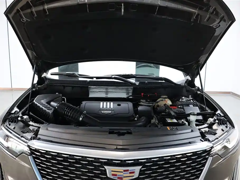 Cadillac XT6 2022 — фото 26