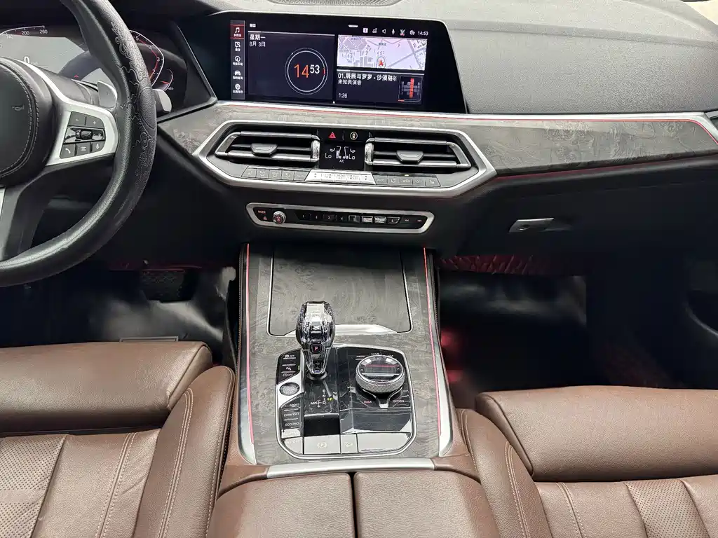 BMW X5 2018 — фото 6