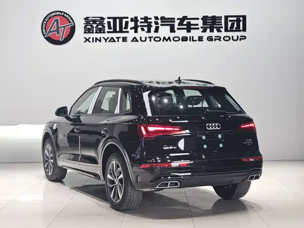 Audi Q5L 2024