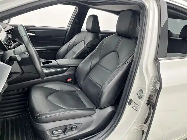 Toyota Avalon 2021 — фото 23
