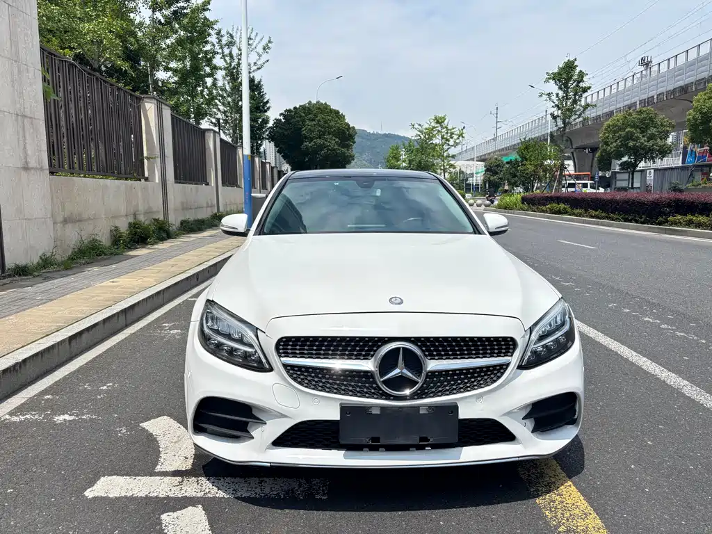 Mercedes-Benz C-Class 2019 — фото 3