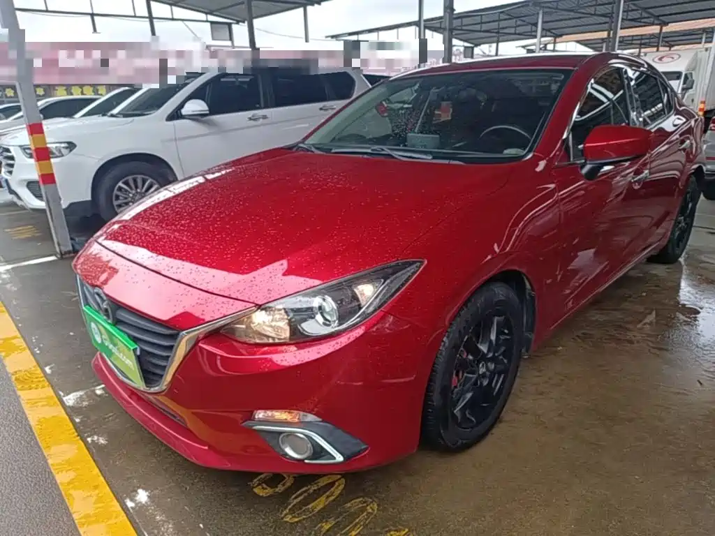 Mazda 3 Axela 2015