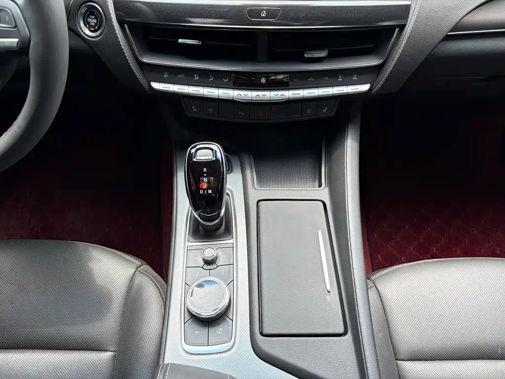 Cadillac CT5 2023 — фото 10