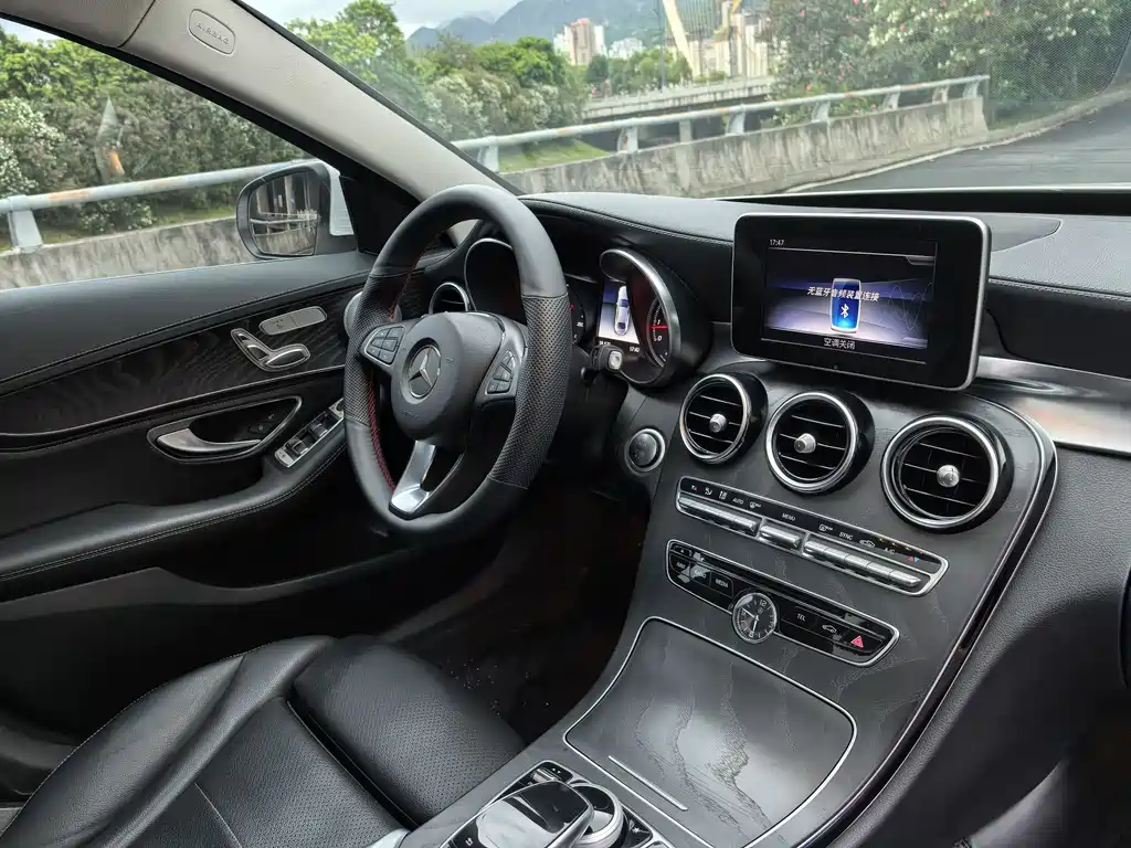 Mercedes-Benz C-Class 2018 — фото 6