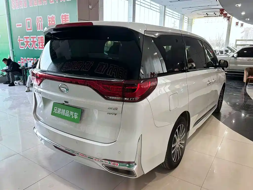 GAC Motor Trumpchi M8 2023 — фото 9