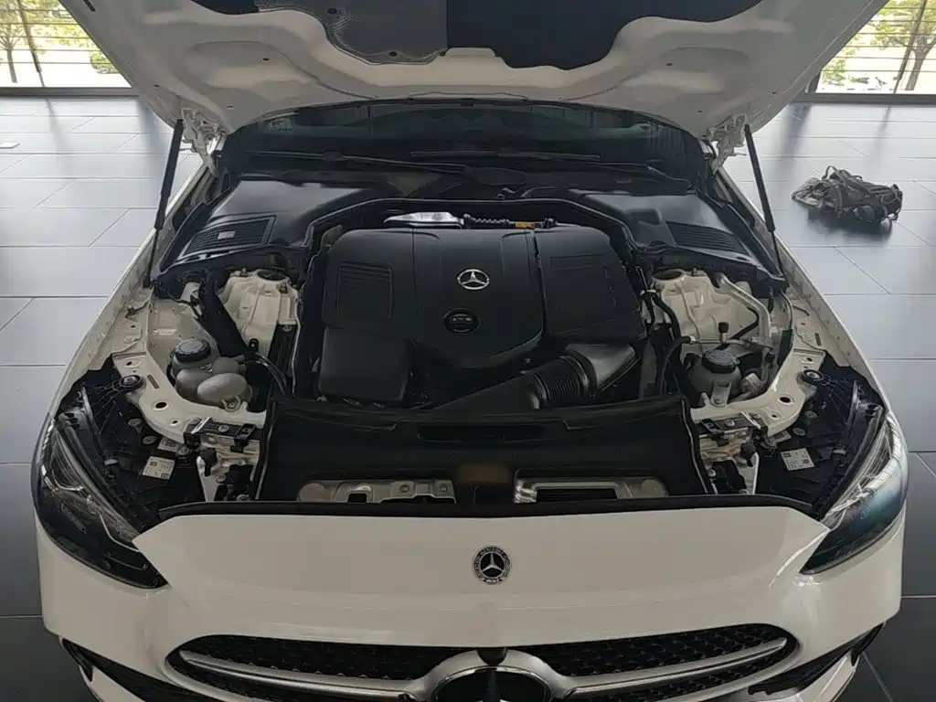Mercedes-Benz C-Class 2022 — фото 16