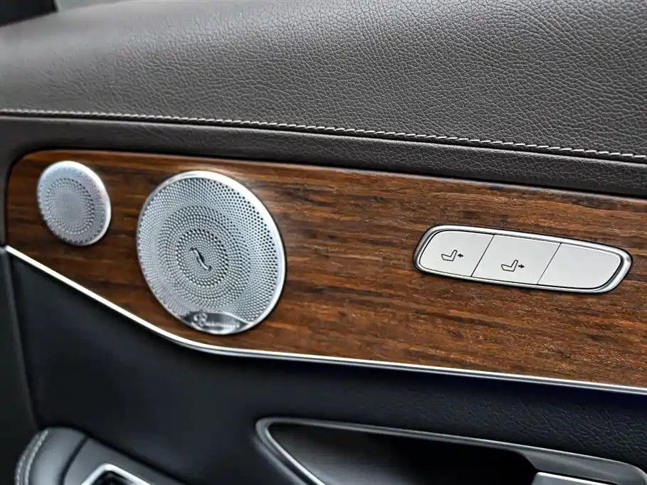 Mercedes-Benz GLC 2021 — фото 27