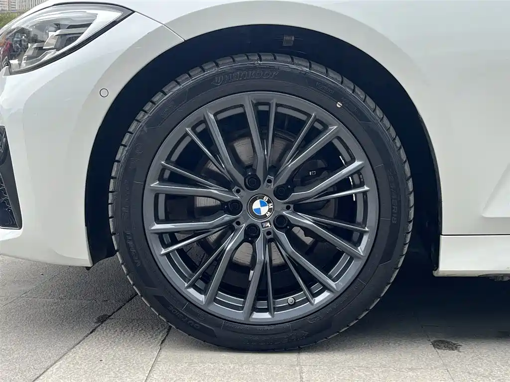 BMW 3 Series 2020 — фото 10