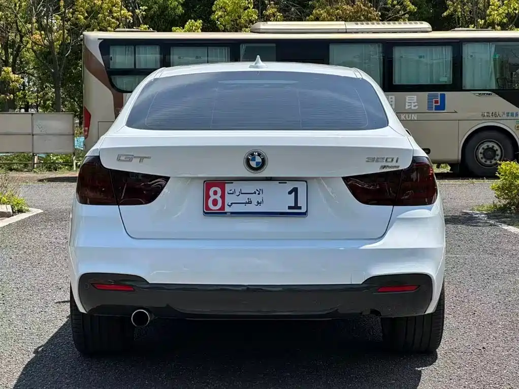 BMW 3 Series GT 2018 — фото 8