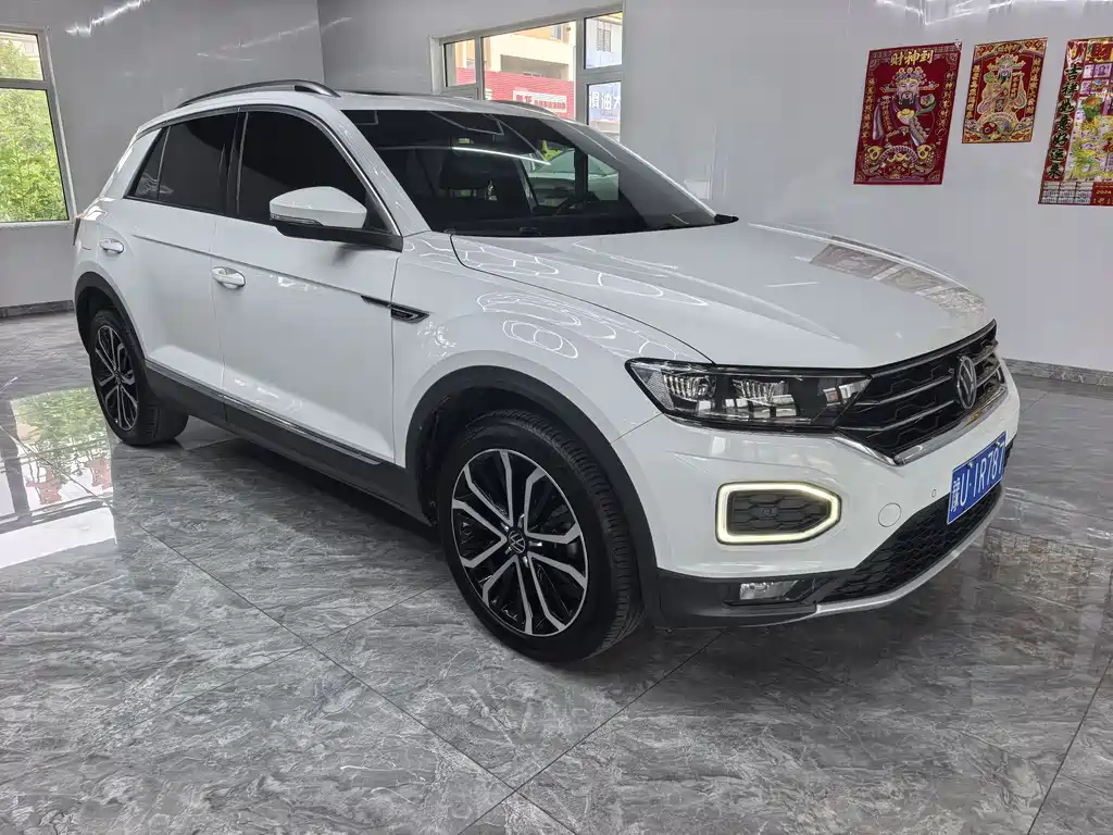 Volkswagen T-Roc 2023