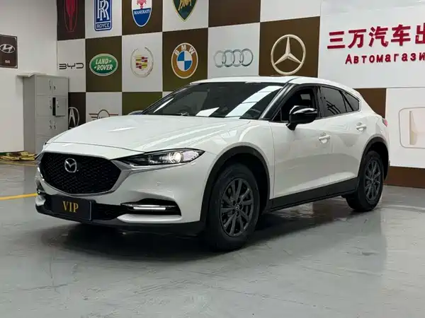 Mazda CX-4 2023