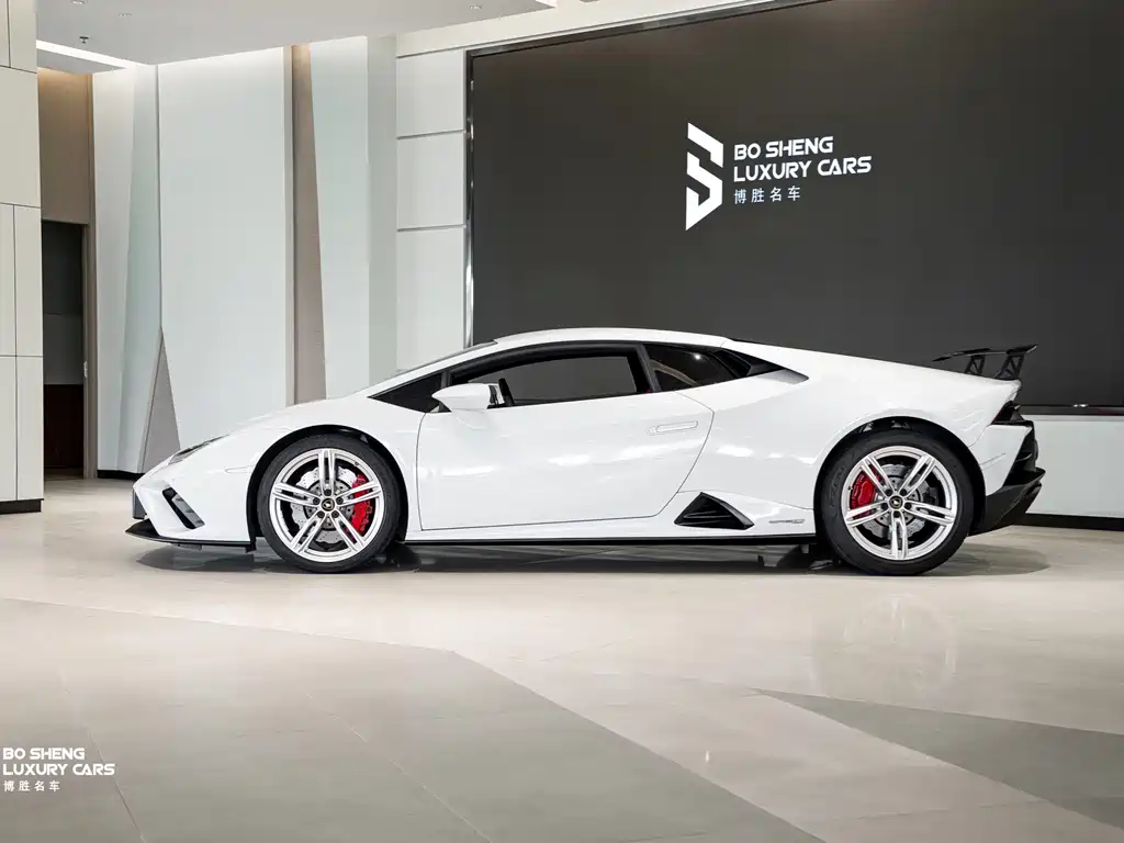 Lamborghini Huracán 2021 — фото 13