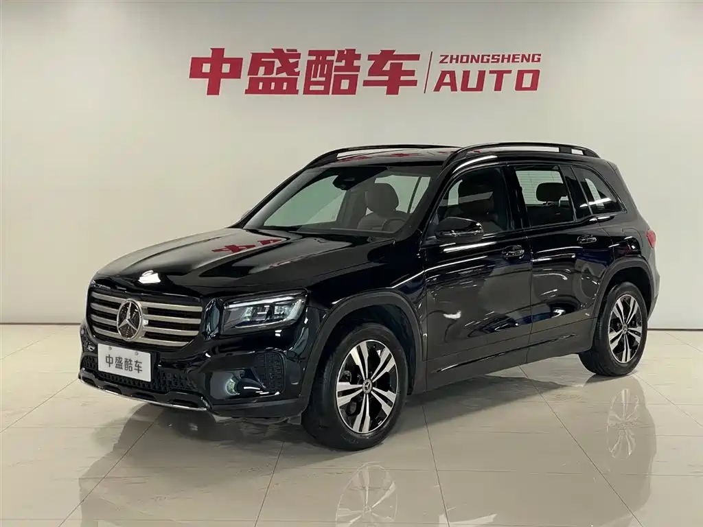 Mercedes-Benz GLB 2023