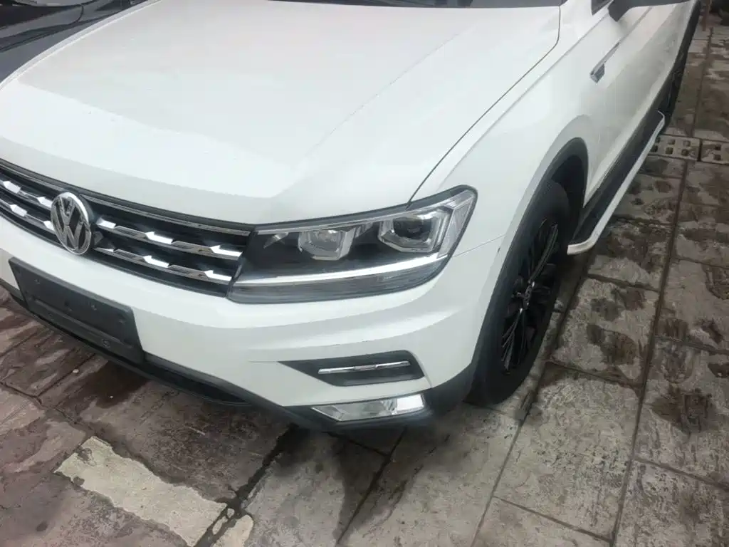 Volkswagen Tiguan L 2020 — фото 24