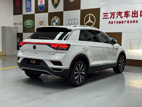 Volkswagen T-Roc 2023
