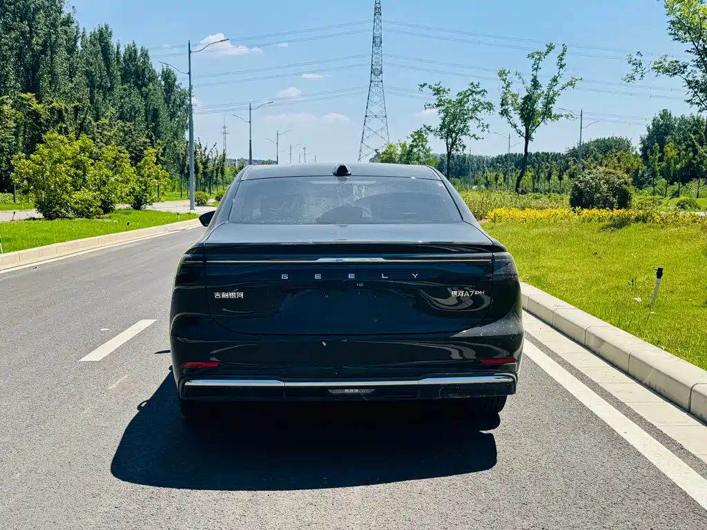 Geely Galaxy A7 EM 2025 — фото 9