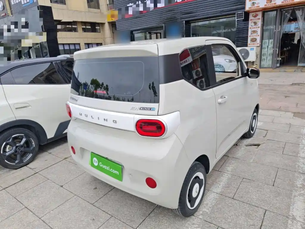 Wuling MINIEV 2024