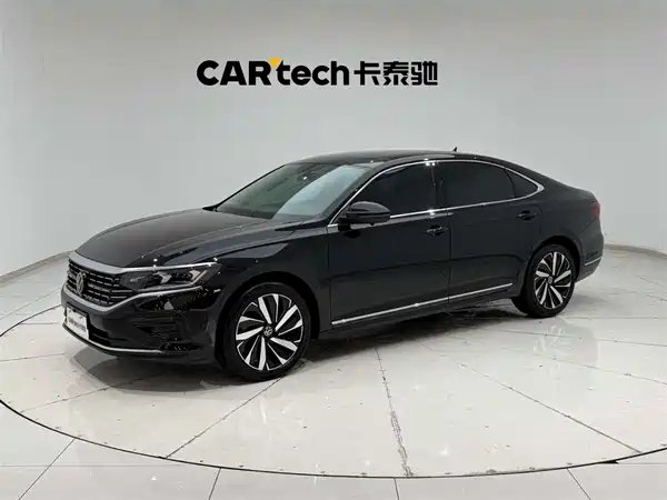 Volkswagen Passat 2023