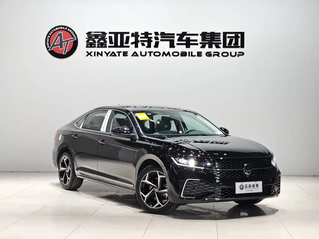 Volkswagen Passat — фото 4