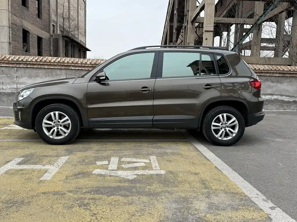 Volkswagen Tiguan 2016 — фото 4