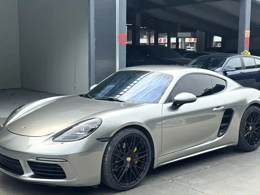 Porsche 718 2017 — фото 1